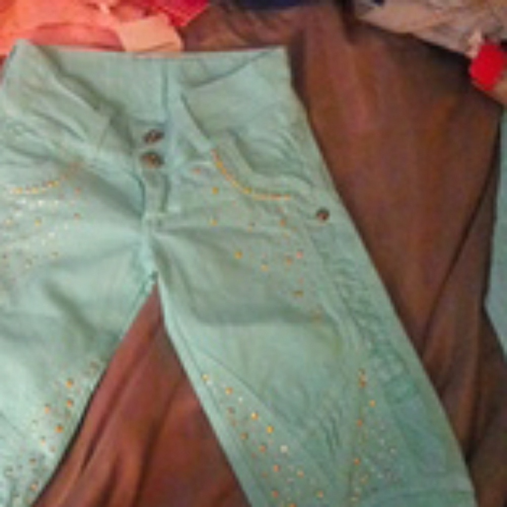 Brand new womens capris